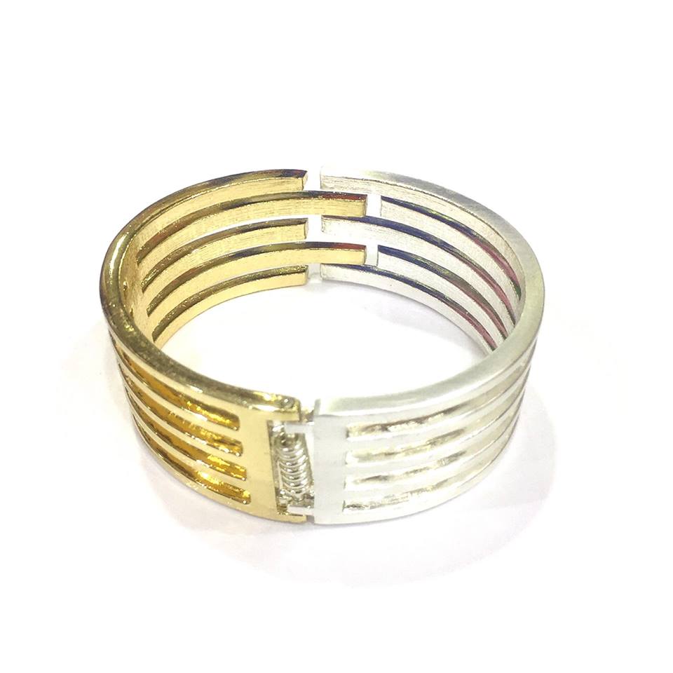 Qualitative Bracelet European And American Popular Wide Edge Gold-plated Women's Bracelet Fashion Single Gold Bracelet - Simpal Boutique