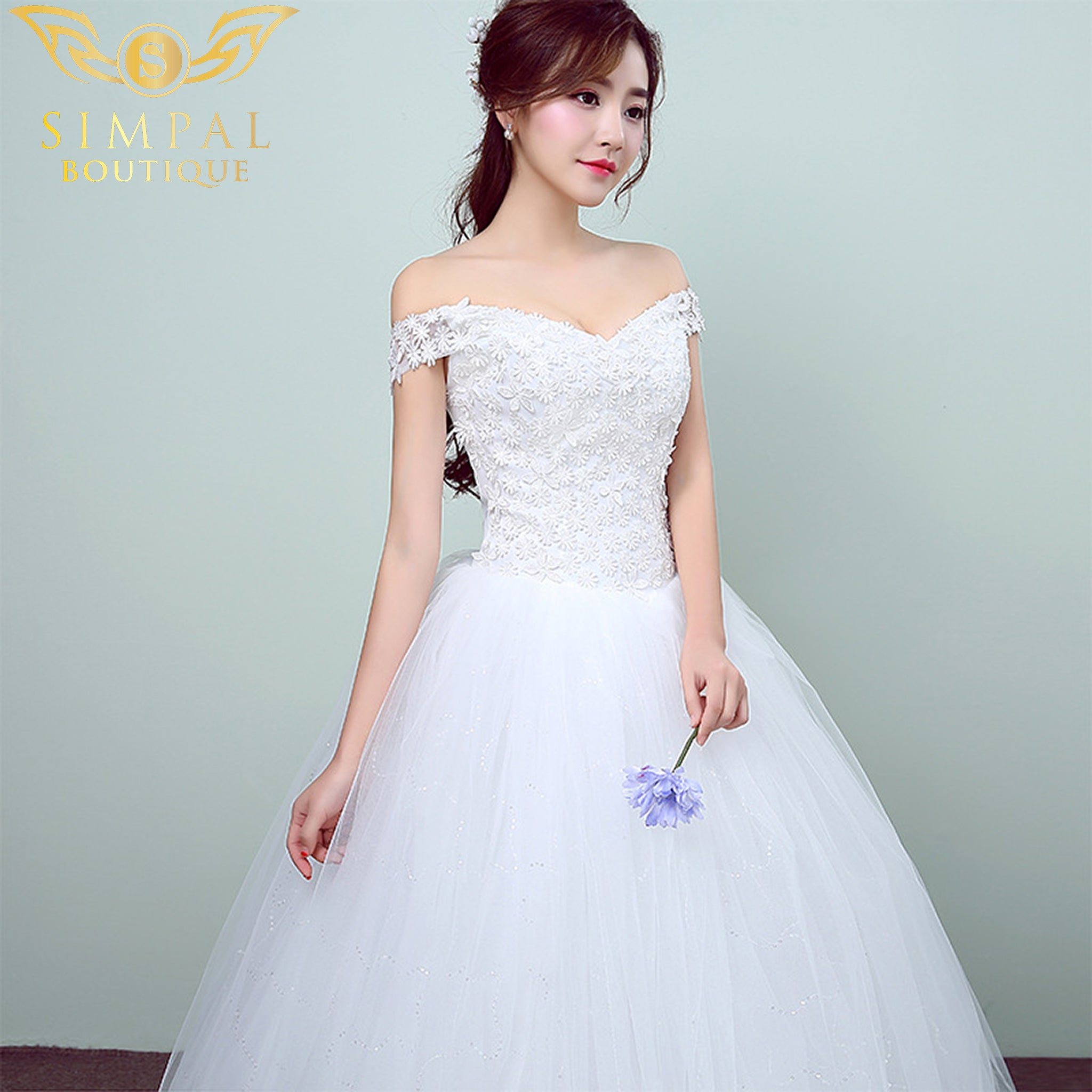 In Store New Slim and Simple wedding dress